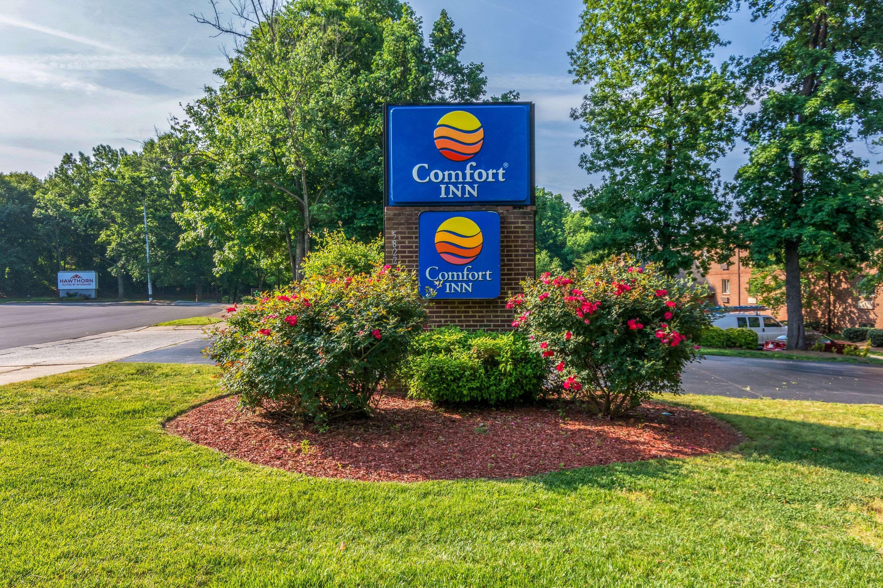 Comfort Inn Charlotte Airport Uptown Exterior foto