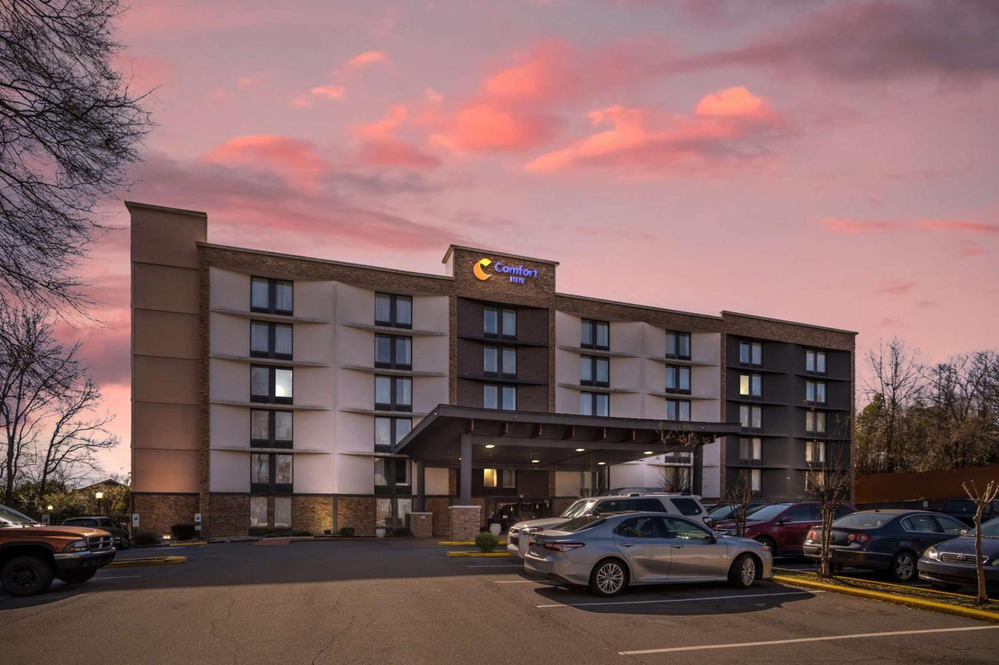 Comfort Inn Charlotte Airport Uptown Exterior foto